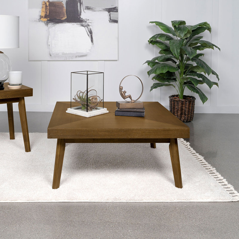 Table basse carrée en bois