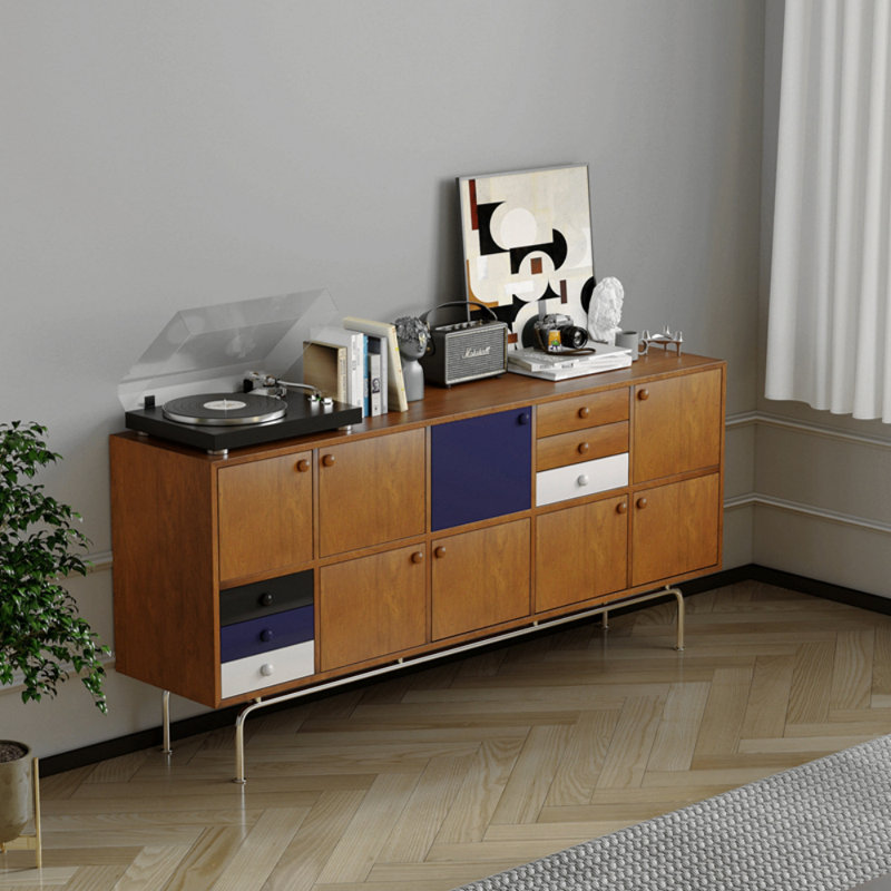 Buffet de meubles de style rétro