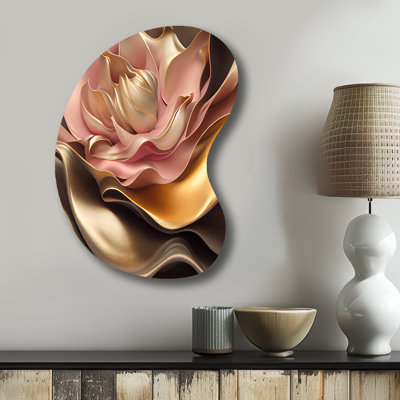 Fleurs glamour élégantes en or III - forme florale en forme de flèche - art mural asymétrique en métal