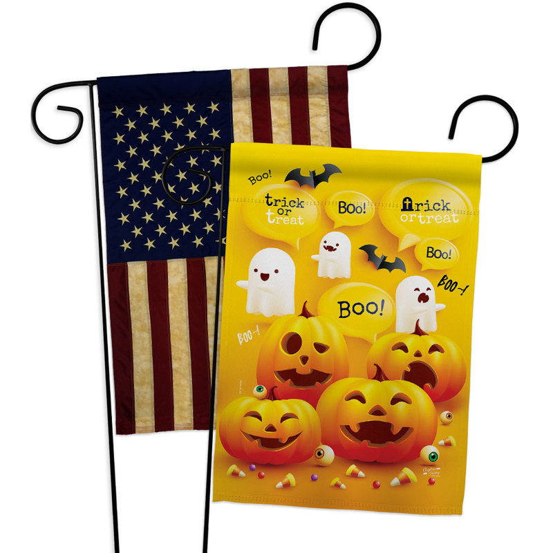 Drapeau de jardin en polyester 19 po x 13 po Ghost and Pumpkins