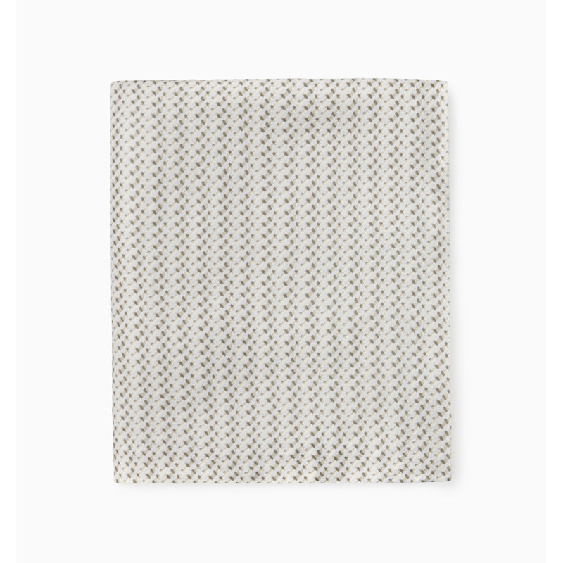 Abruzzo Geometric Tablecloth, 70" W x 90" L, Natural