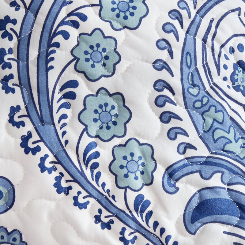 Ensemble de courtepointe à motif floral Hedvika, Damask Blue, Full/Queen Quilt + 2 Shams