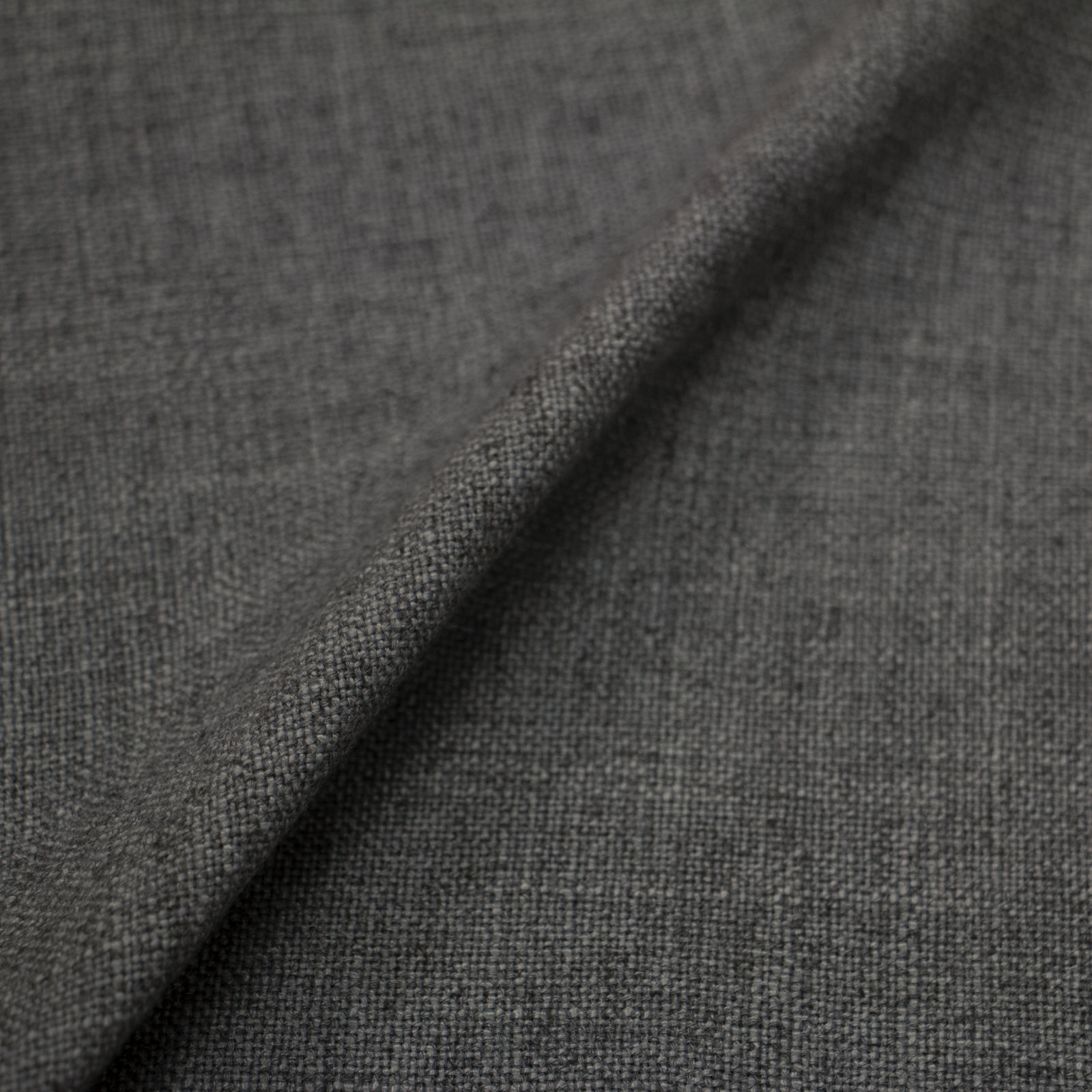 Begonia Swivel Dining Chair, Zuma Charcoal Textured Linen