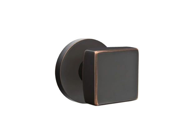 Ensemble de mortaise intérieure Emtek Passage avec rosette à disque et bouton carré (droite), Bronze frotté à l'huile