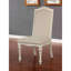 Table ronde rustique 7 pièces élégante pour salle à manger : 6 chaises d'appoint rembourrées en tissu, fini blanc antique, pied central, pieds finement sculptés et placage en bois massif.