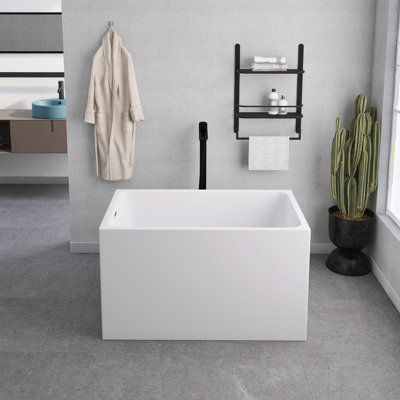 43'' x 28'' Freestanding Acrylic Bathtub