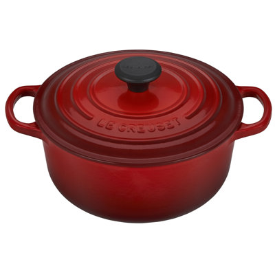Le Creuset Signature Enameled Cast Iron Round Dutch Oven with Lid