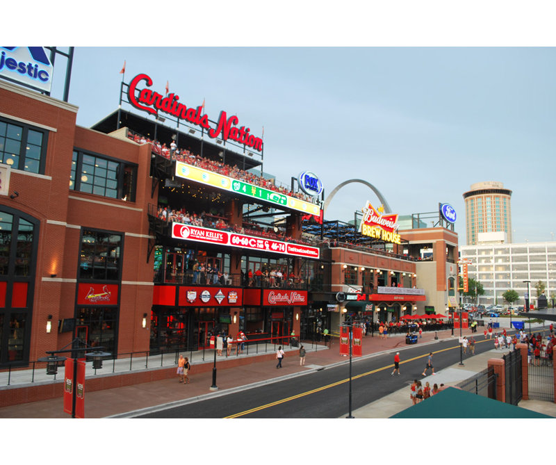 Busch Stadium, H 16 po x l 24 po