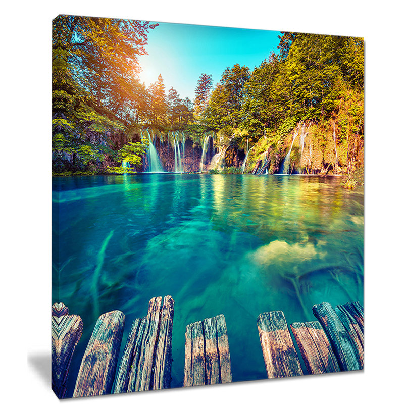 Impression photographique sur toile tendue Les eaux bleues des lacs de Plitvice, H 20 po x l 12 po x P 1po