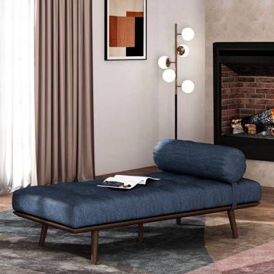 Chaise longue de style Mid-Century en bleu marine avec un coussin en tissu confortable et un coussin amovible