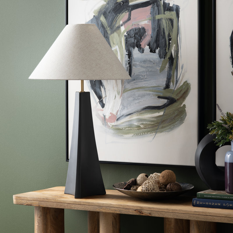 Lampe de table en céramique noire de 82,5 cm de hauteur avec abat-jour Empire en lin naturel