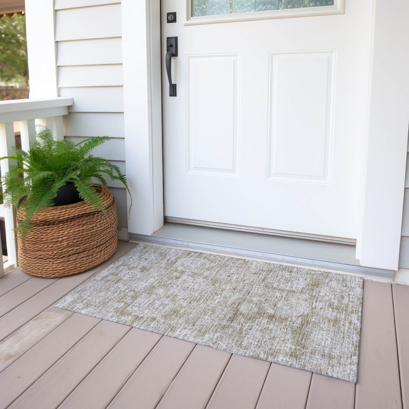 Floral Indoor / Outdoor Rug, Rectangle 1'8" x 2'6"