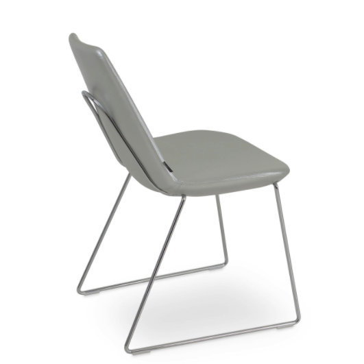 Eiffel poignée en cuir rembourrée chaise, Acier inoxydable poli, Cuirette gris clair