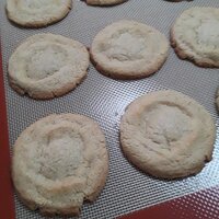 HIDBEA Non-Stick Silicone Baking Mat & Reviews
