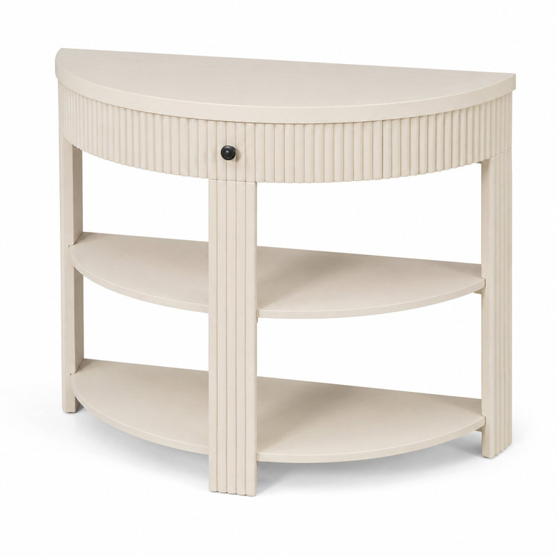 Console demi-lune cannelée de style transitionnel moderne avec tiroir incurvé et 2 tablettes ouvertes pour entrée, salon et couloir.