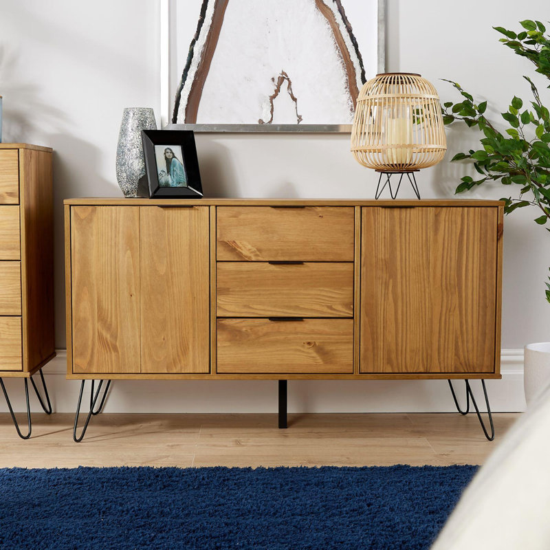 Rothley 130.6cm Solid Wood Sideboard, Pine
