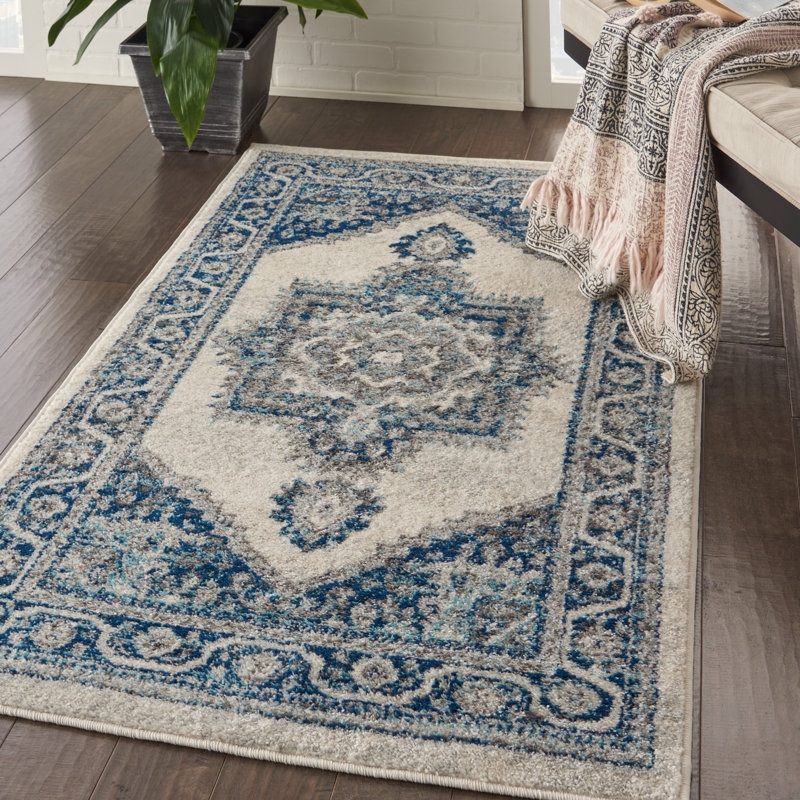 Maliana Oriental Indoor Rug, Rectangle 5'3" x 7'3"