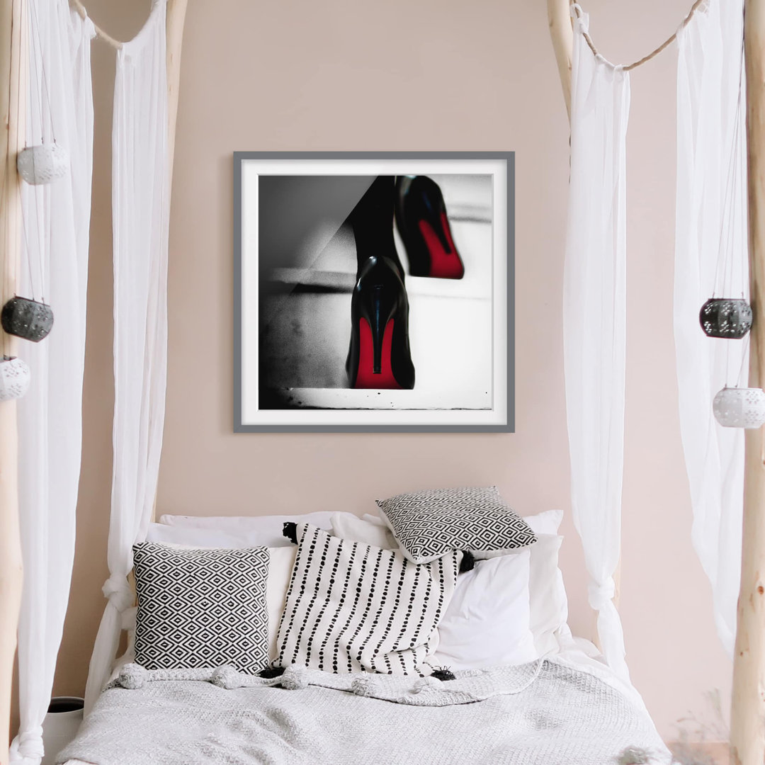 Gerahmtes Poster High Heels in Red