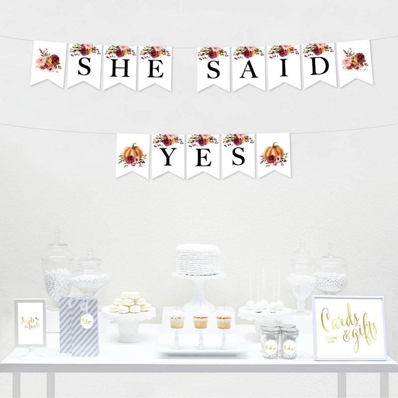 Ensemble de 14 panneaux She Said Yes