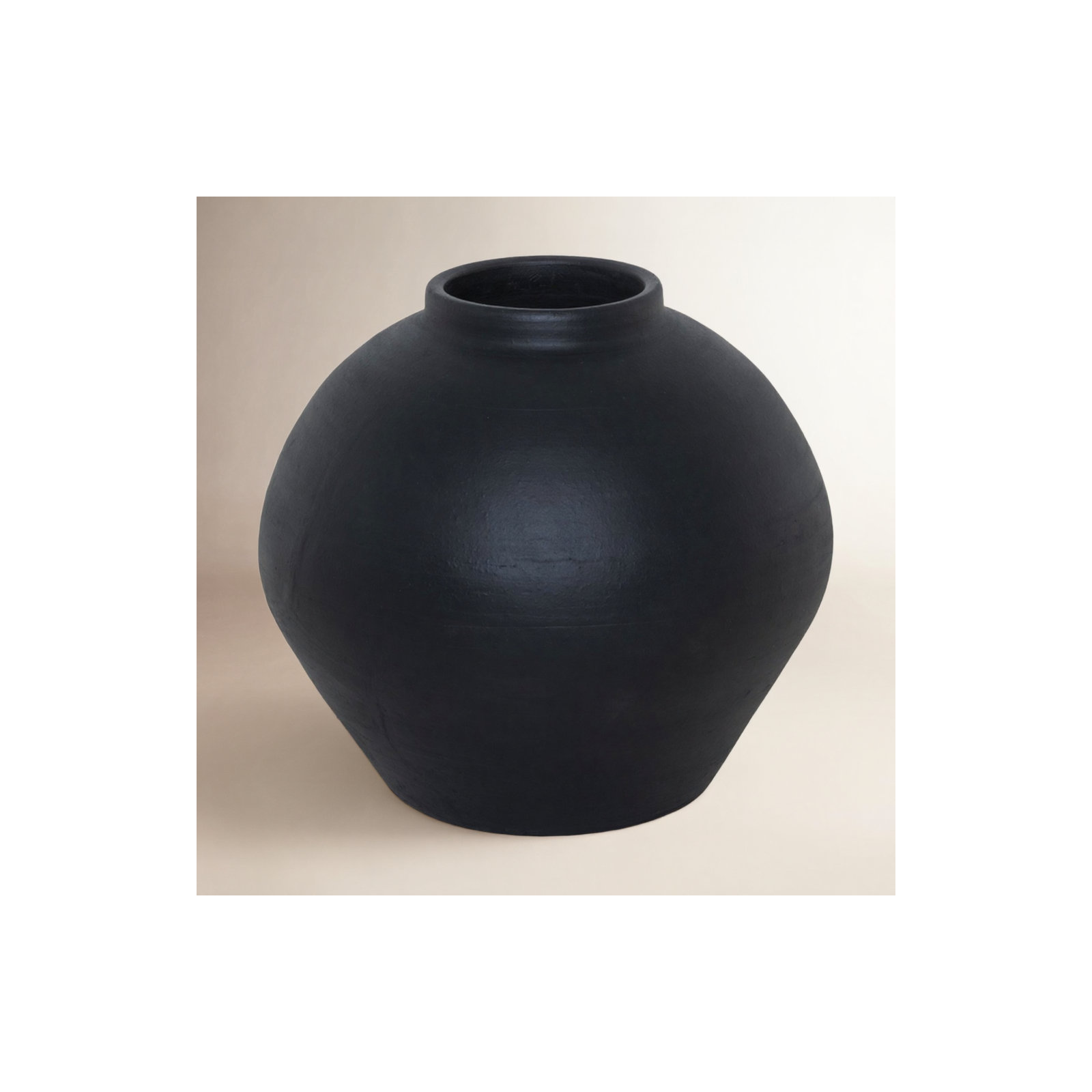 Bosa Vessel, Aged Black