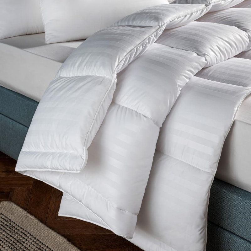 MHG Living Summer Microfibre Duvet 4.5 Tog with Breathable Hypoallergenic Hollowfibre Filling Cooling- Single/Double/King/Super King