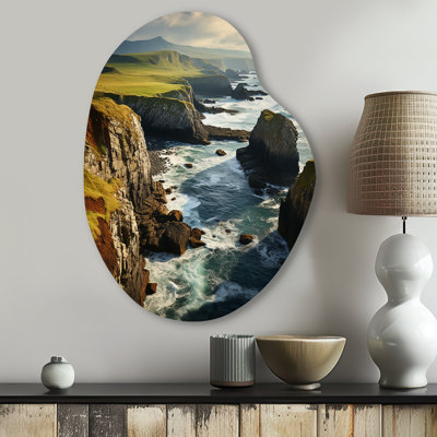 Reveles - Ireland Pear Shape Irregular Metal Wall Decor
