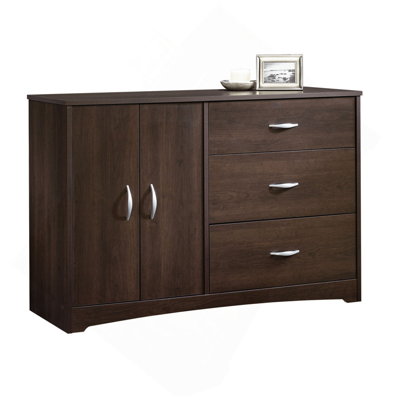 Dresser With Ample Storage