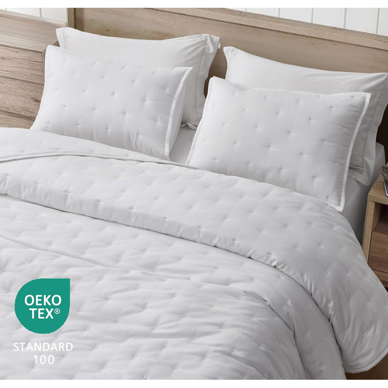 Glen Lightweight Cooling Rayon Derived from Bamboo Blended Crescent Quilt Set, King Quilt + 2 King Shams, White