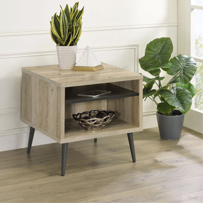 Table de bout en bois d'ingénierie Balboa