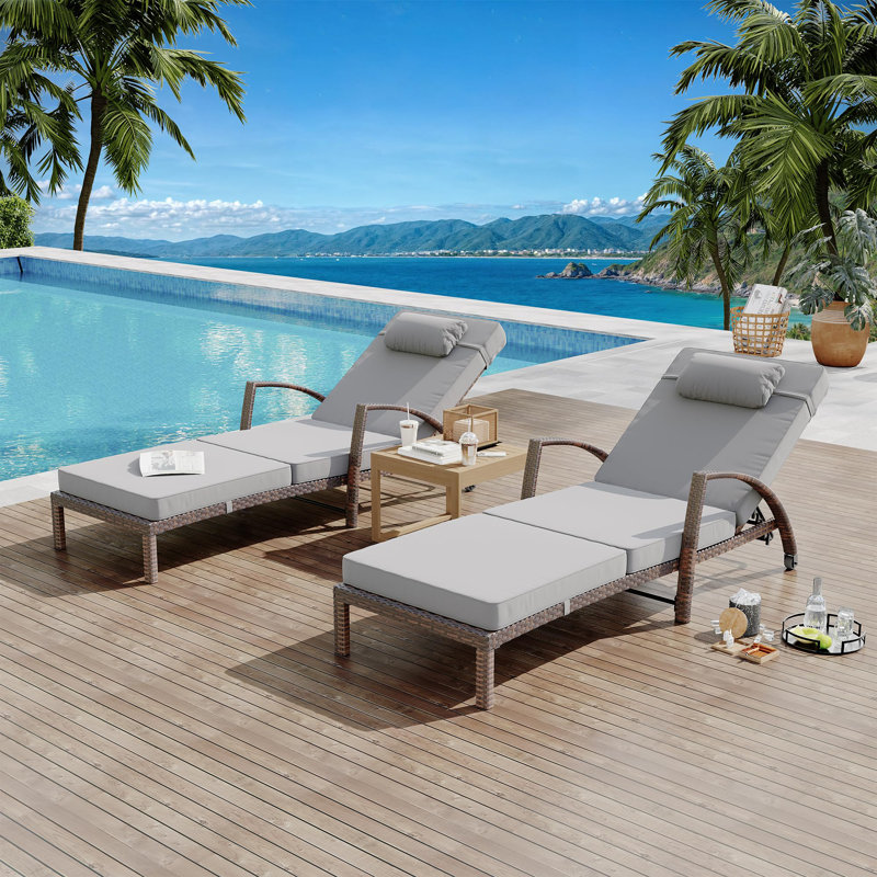 Outdoor Wicker Chaise Lounge Chair with Cushion, Metal Frame Patio Reclining Lounge Bed, Gray