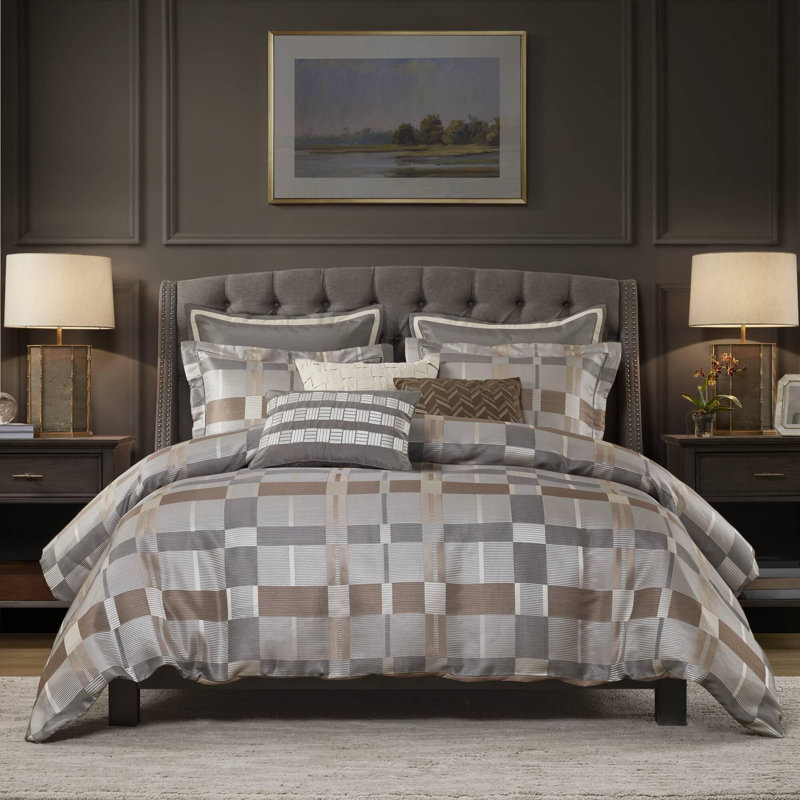 Polyester jacquard Comforter , King Comforter + 8 Additional Pieces