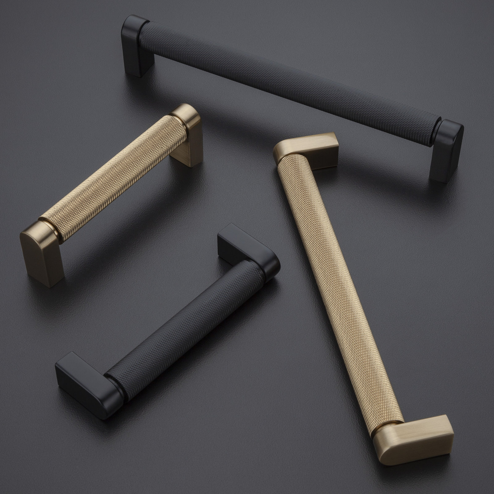 Kent Knurled Bar Cabinet Pull, 4", Satin Brass