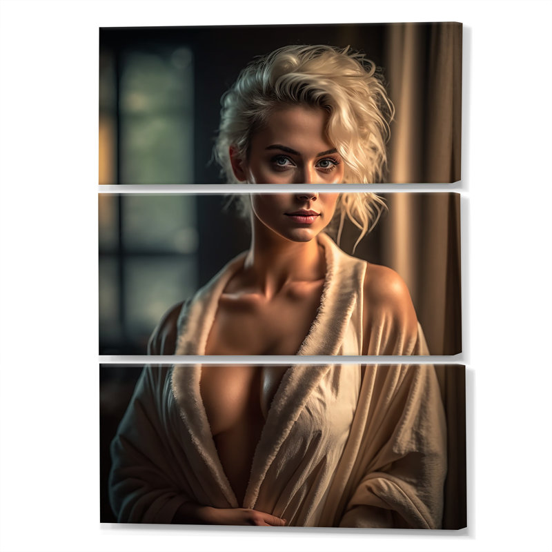 «Gorgeous Morning Glory I - Woman Sensual», ensemble d'art sur toile, H 28 po x l 36 po x P 1 po