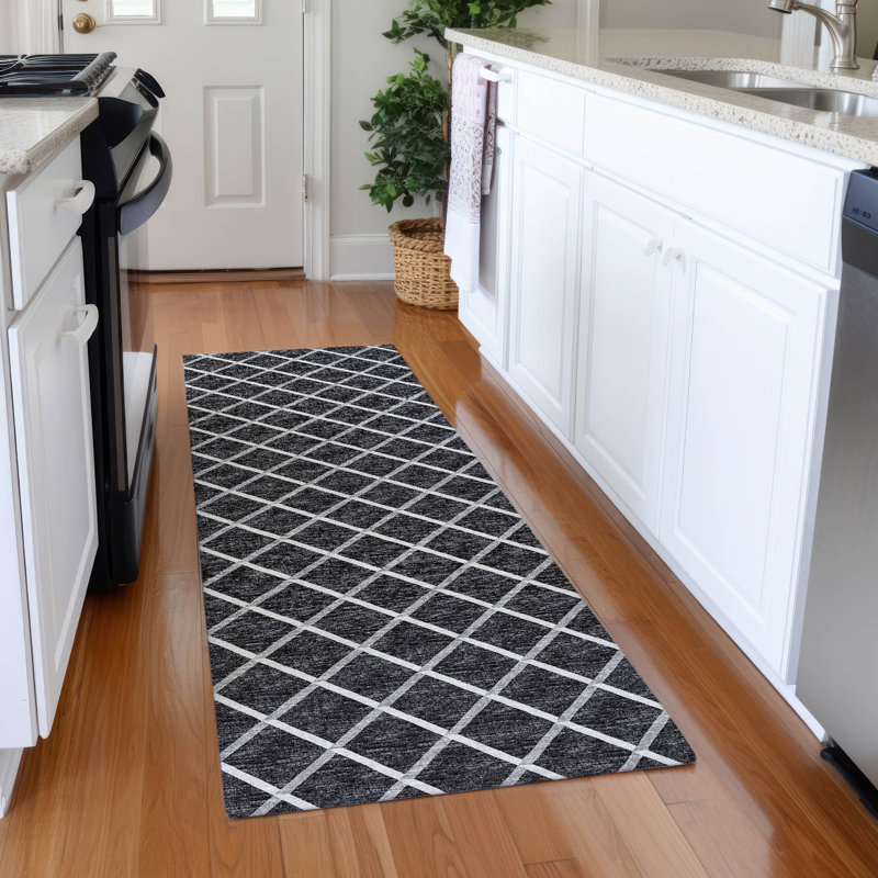Premium Machine Washable Uran AMF140 Black Rug, Runner 2'3" x 7'6"