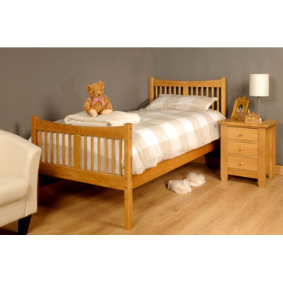 Pilar Bed