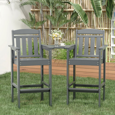 Ensemble de 2 chaises hautes Adirondack, tabourets Adirondack en PEHD avec plateau de connexion, chaise Adirondack à hauteur de bar, tabouret de bar idéal pour toutes les saisons pour balcon, bord de piscine, cour arrière