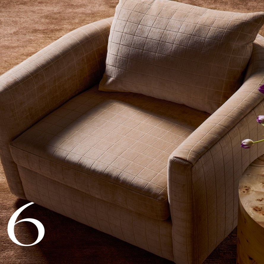 6 Swivel Chairs