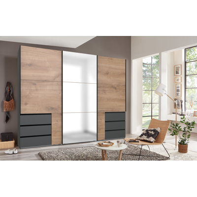 Guardino 3 Door Wardrobe