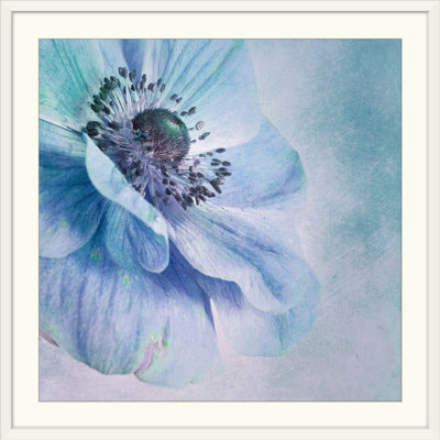 Straub " Shades Of Blue " by Priska Wettstein