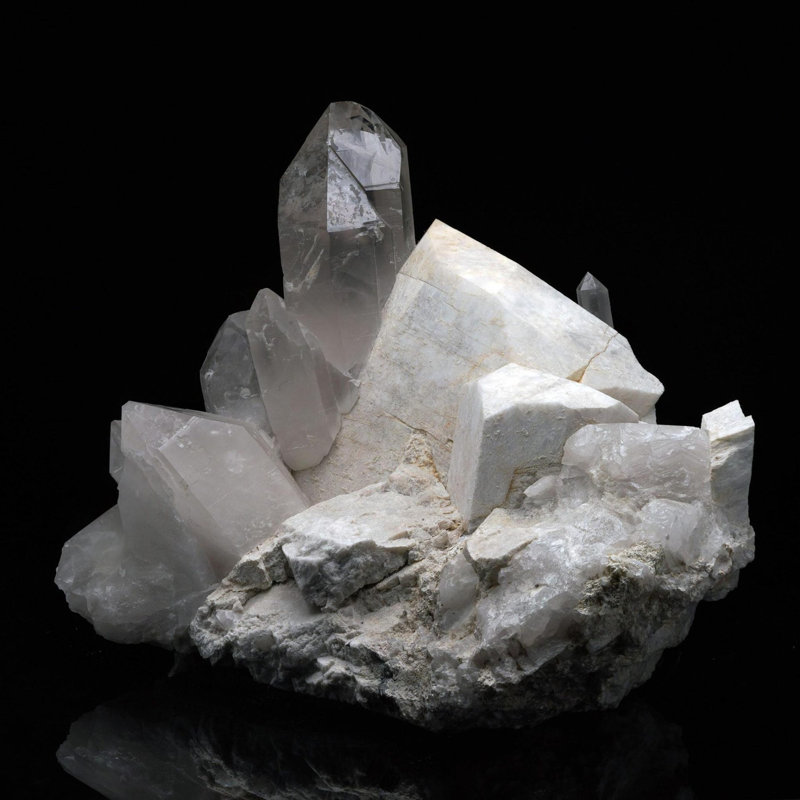 Quartz on Feldspar
