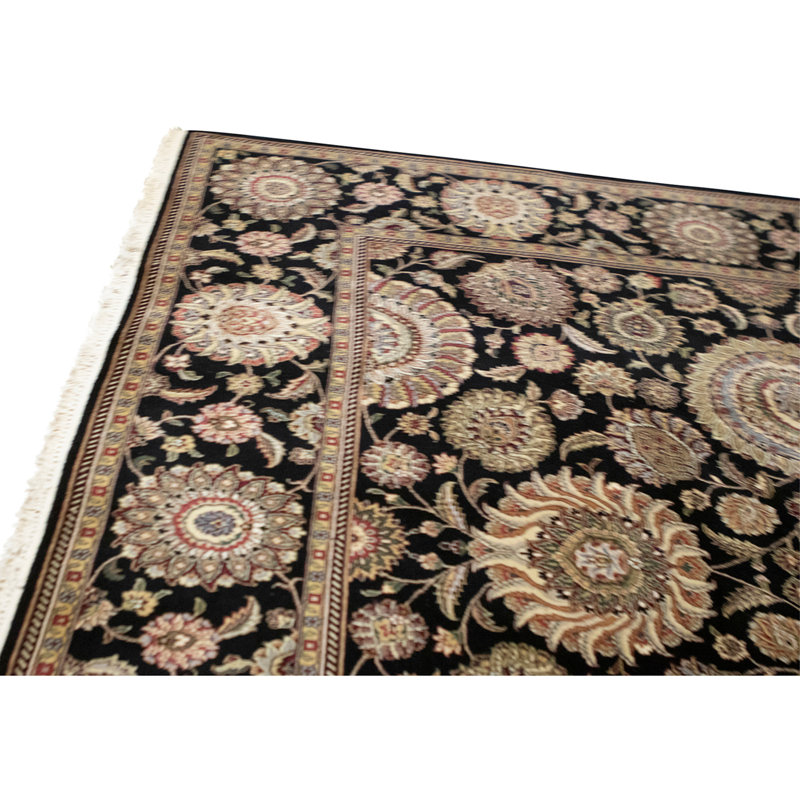 Tapis noir noué à la main de haute qualité