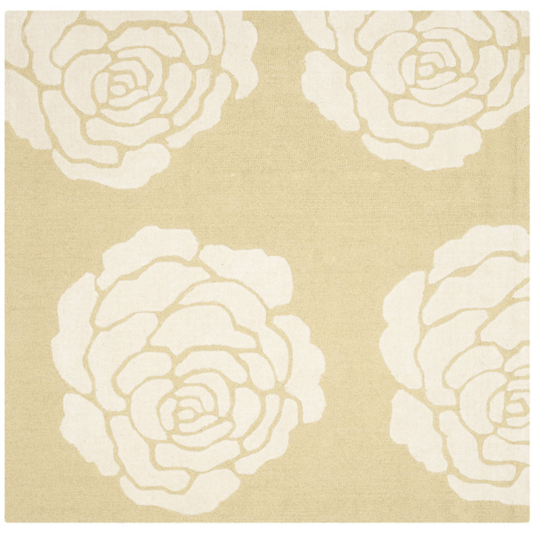Cannen Hand Tufted Wool Floral Rug