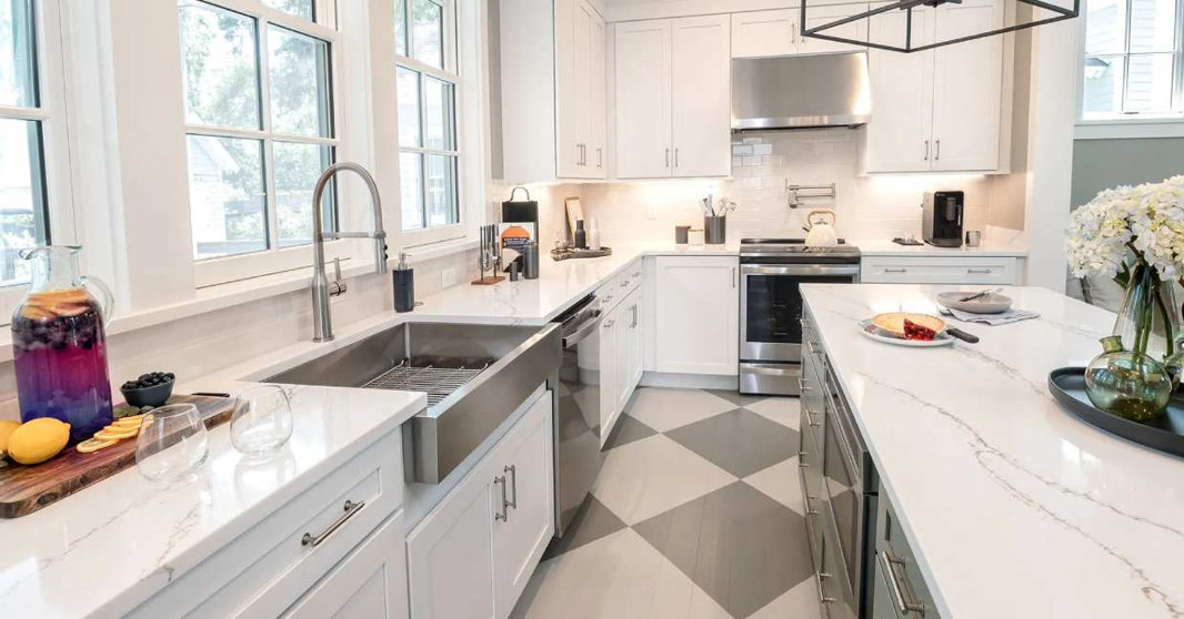 Smart Features - Sophisticated Designs