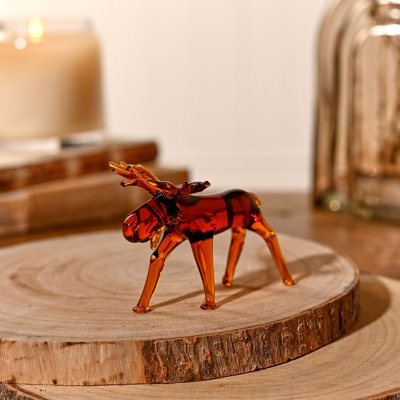 Figurines & Sculptures