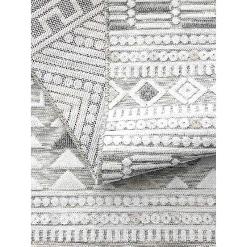 Adar Geometric Shapes Machine Made Indoor / Outdoor Area Rug, Rectangle 5'2" x 7'7"