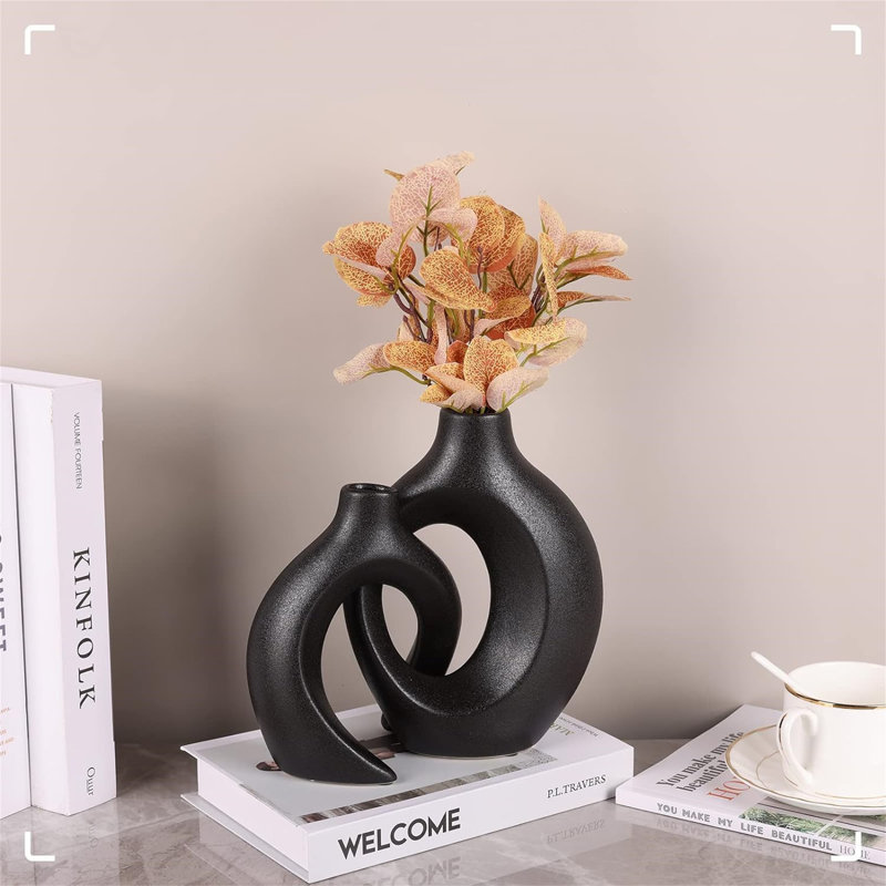 Decotis Table Vase, Black