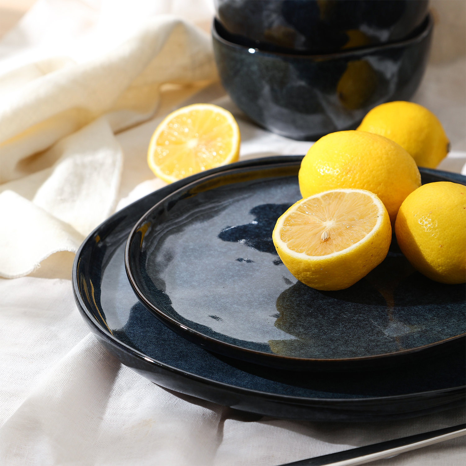 Mirella 11" Dinner Plate, Blue