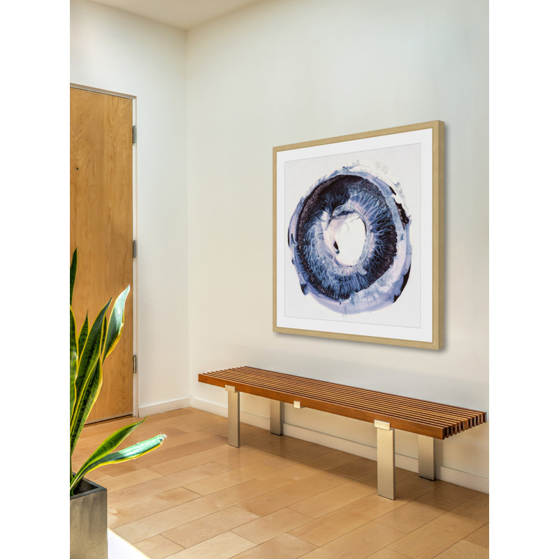 «Sphere With Sadness», reproduction d'art encadrée, H 18 po x l 18 po x P 1,5 po, Cadre beige