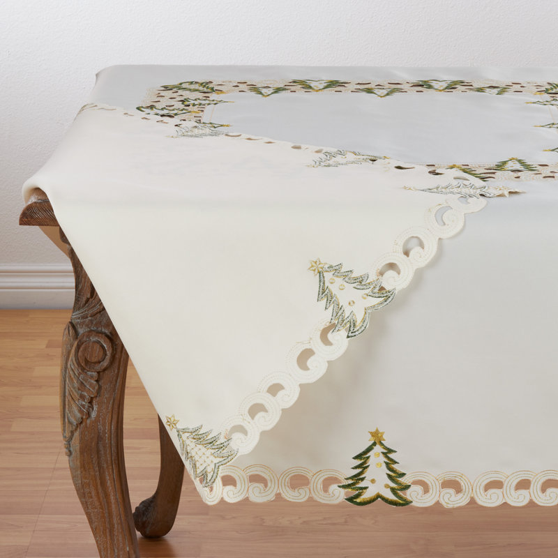 Commodore Holiday Christmas Tree Tablecloth, 104" x 67", Ivory