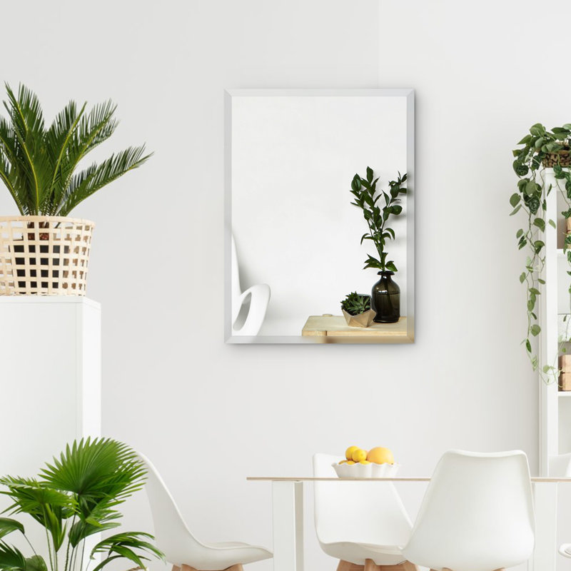Aleksandrina Rectangle Wall Mirror, 28" x 20"
